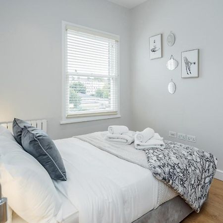 Beautiful 2 Bedrooms Split Level Fulham Apartment London Exterior photo